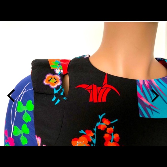 NWT- VERSACE STAMPA FLORAL SILK MINI DRESS - Picture 15 of 15